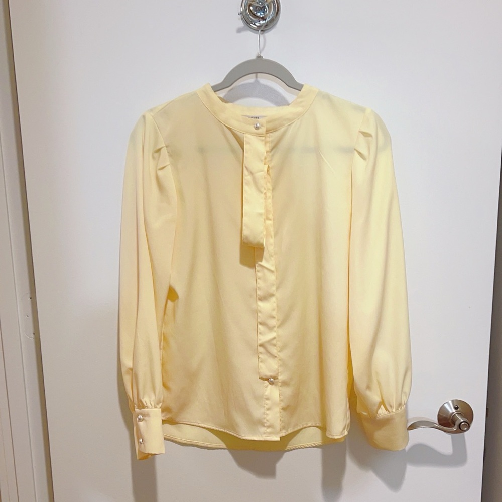 Yellow 3/4 Sleeve Buttoned Blouse with Mandarin Collar